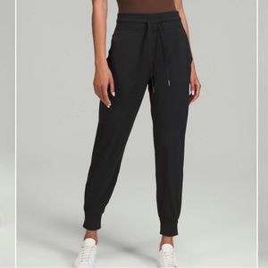 Lululemon Ready to Rulu High-Rise Jogger